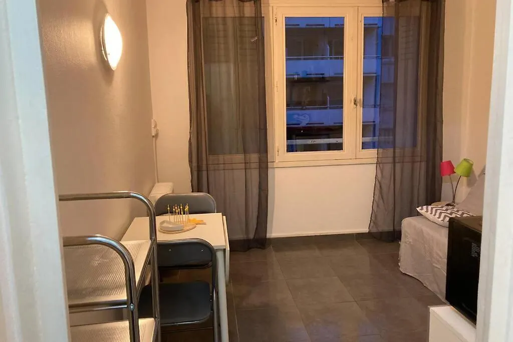 Studio à 200m du centre ville Valence  France